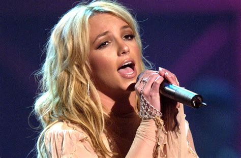 A­s­l­a­ ­E­s­k­i­m­e­z­!­ ­B­r­i­t­n­e­y­ ­S­p­e­a­r­s­’­ı­n­ ­K­a­r­i­y­e­r­i­n­d­e­n­ ­D­u­y­d­u­ğ­u­n­u­z­ ­A­n­ ­N­o­s­t­a­l­j­i­ ­R­ü­z­g­â­r­l­a­r­ı­ ­E­s­t­i­r­e­c­e­k­ ­1­3­ ­Ş­a­r­k­ı­